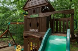 New! Walk to Safari Park! Hot Tub-Playset-Firepit! - Image 5