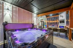 New Luxury! Starlight Pines Hot Tub-Arcade-Firepit - Image 3