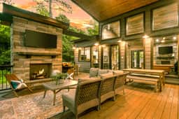 New! Modern Farmhouse w/ Jacuzzi, BBQ, Arcade! - Image 2