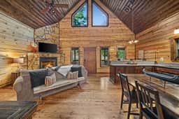 Rustic Cabin Near Creek with Hot Tub & Fire Pit - Image 4