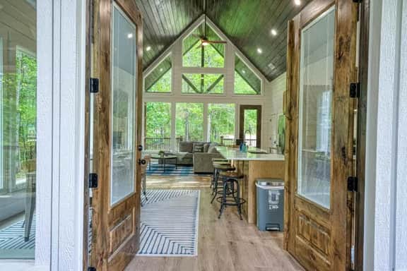 New! Twisted Wildflower! Spa, Fire-pit, Foosball! - Image 5