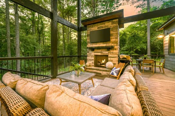 New! Modern Farmhouse w/ Jacuzzi, BBQ, Arcade! - Image 5