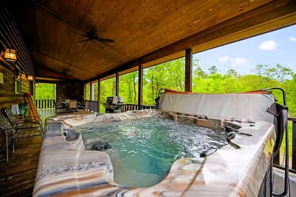 Cul-de-sac Cabin - Pool Table-Hot tub-Pet Friendly - Image 2