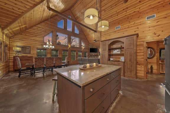 NEW! Prime Cabin, Hot Tub-Firepit-Safari, Sleeps 8 - Image 3