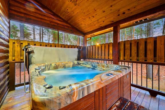 The Great Escape! 4BR w Game Room - Hot Tub - Sleeps 12 - Image 2