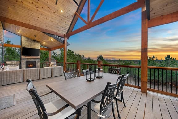 New! Cave Table Road! Fun Views! Hot Tub! Firepit! - Image 1